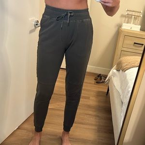 American Tall Tall Basic French Terry Jogger in Fern Green size small tall
